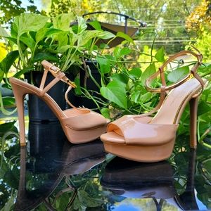 Jessica Simpson Nude Heel Pageant